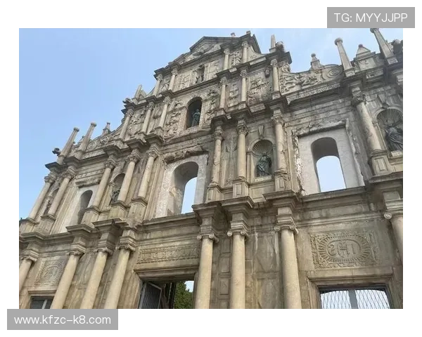 澳门富贵三宝在当地文化中的象征意义,探索其背后的历史故事与现代发展趋势 澳门富贵三宝在当地文化中的象征意义,探索其背后的历史故事与现代发展趋势